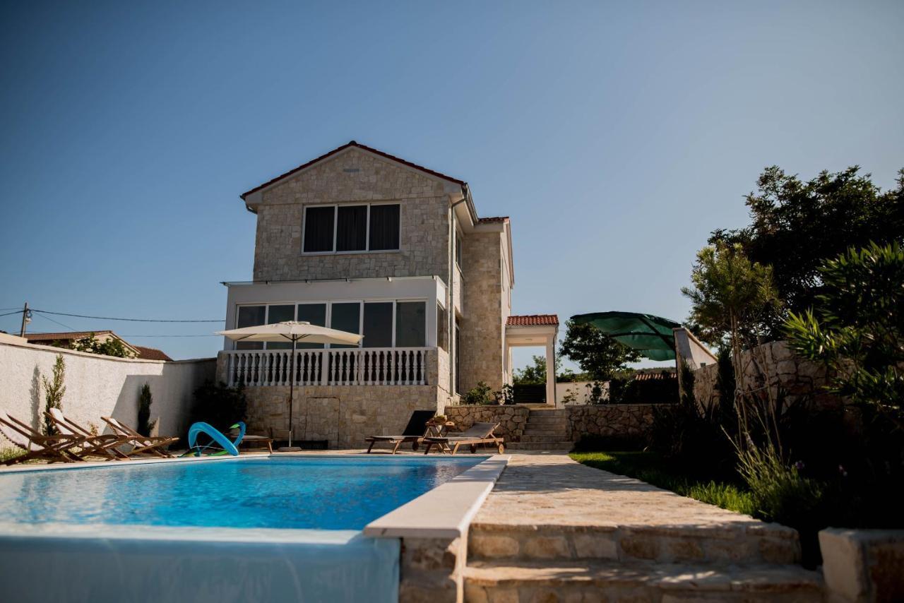La Familia, Zadar, Vinjerac Villa Exterior foto